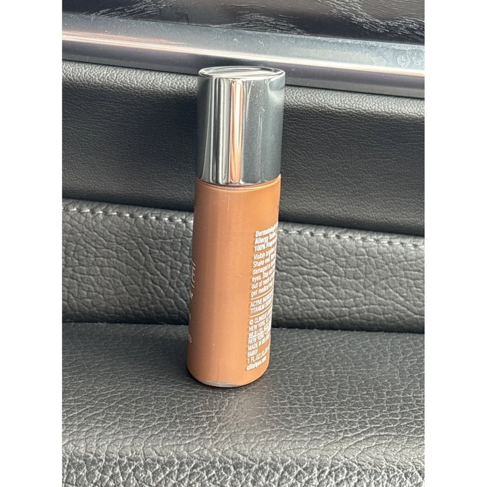 Clinique Even Better Makeup SPF 15 - WN 122 Clove D 1 FL.OZ NEW